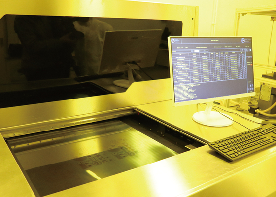 260mmx810mm LDI Systeembroodje om PCB HDI FPC 380V In drie stadia te rollen